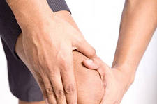 Боль при бурсите коленного сустава